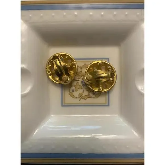 Anne Klein Vintage Decorative Clip Earrings - Picture 6 of 9